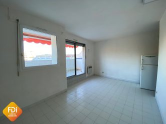 property v890090323 1